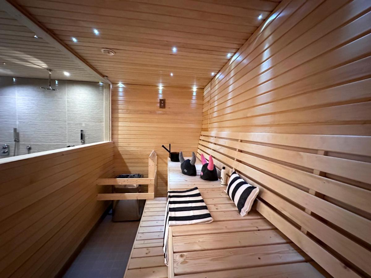 Linnunvilla With Sauna Rovaniemi Buitenkant foto